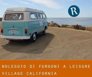 Noleggio di Furgoni a Leisure Village (California)